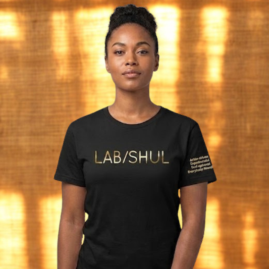 Lab/Shul Glam Tee